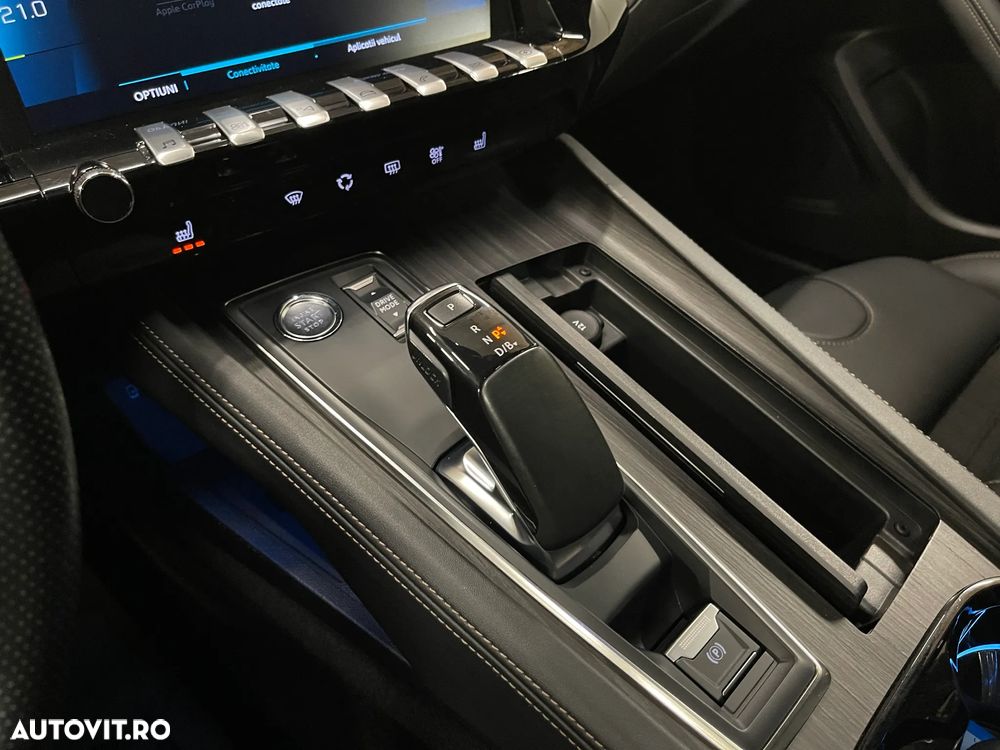 Peugeot 508 SW Plug-In Hybrid 225 e-EAT8 GT - 35