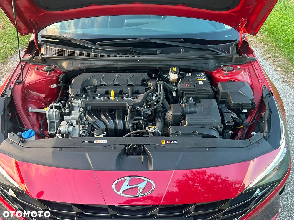 Hyundai Elantra 1.6 Executive - 7