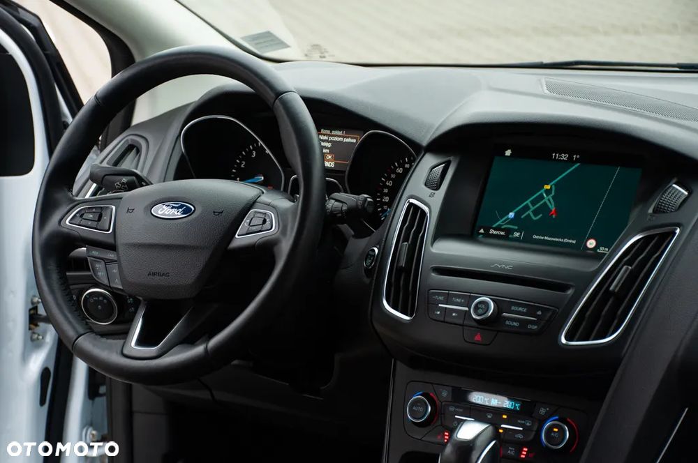 Ford Focus 1.5 EcoBoost STart-Stopp-System ST-Line - 19