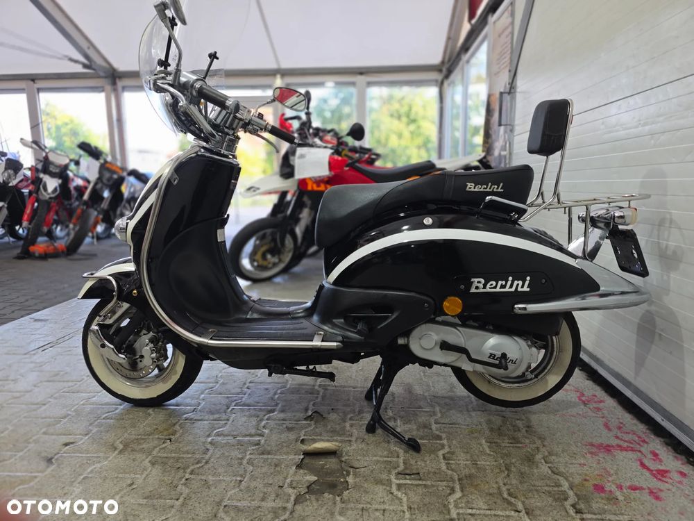 AGM Retro 50 - 14