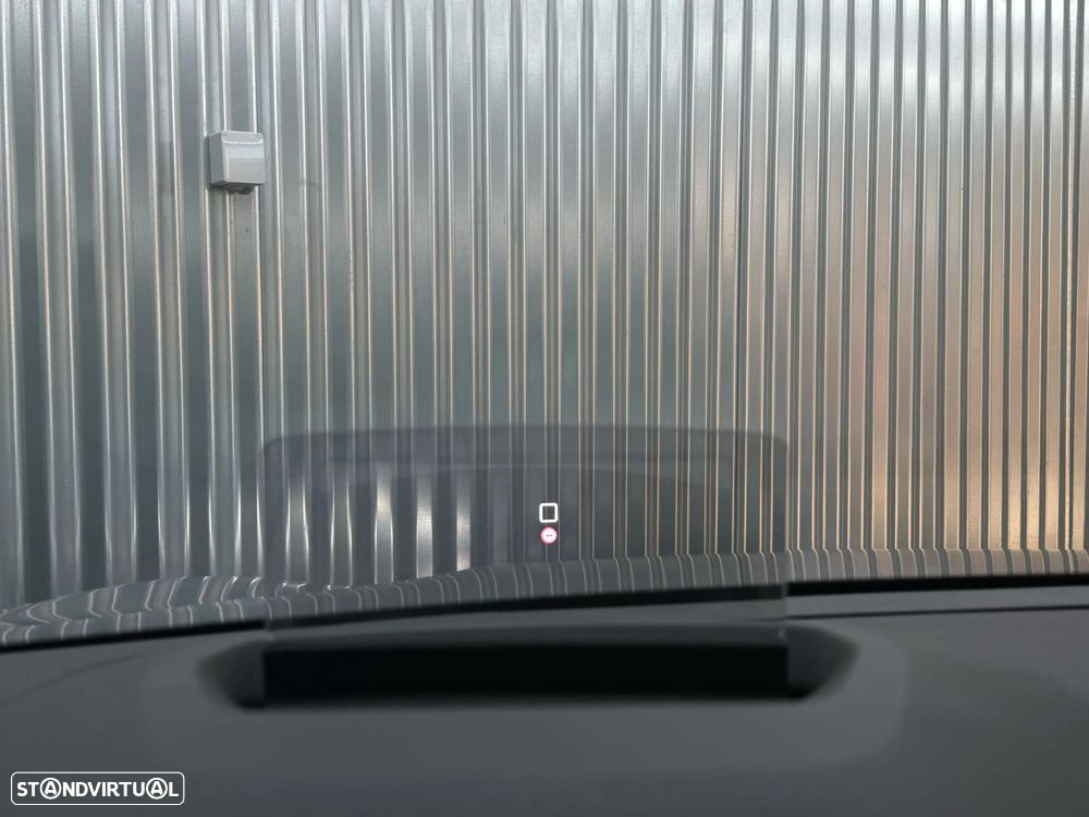 Citroën C4 1.2 PureTech Shine - 29