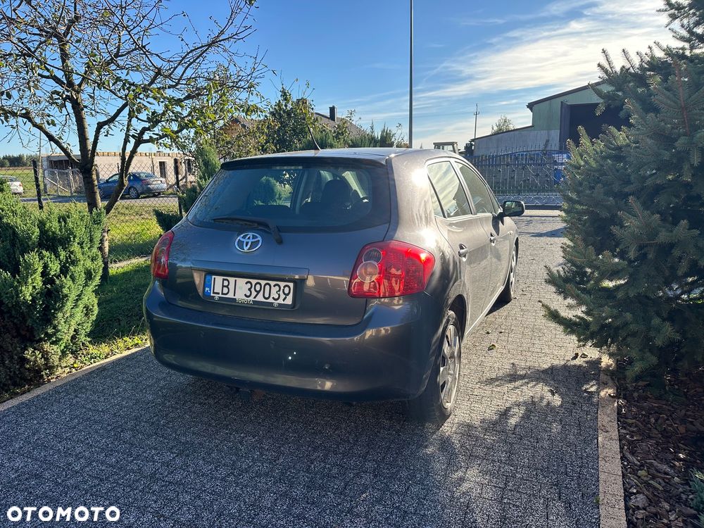 Toyota Auris 2008 photo 5