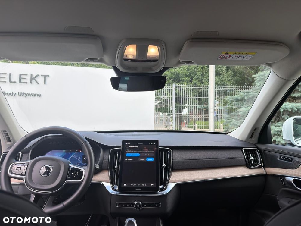 Volvo XC 90 - 27