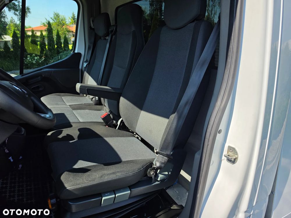 Renault Master - 18