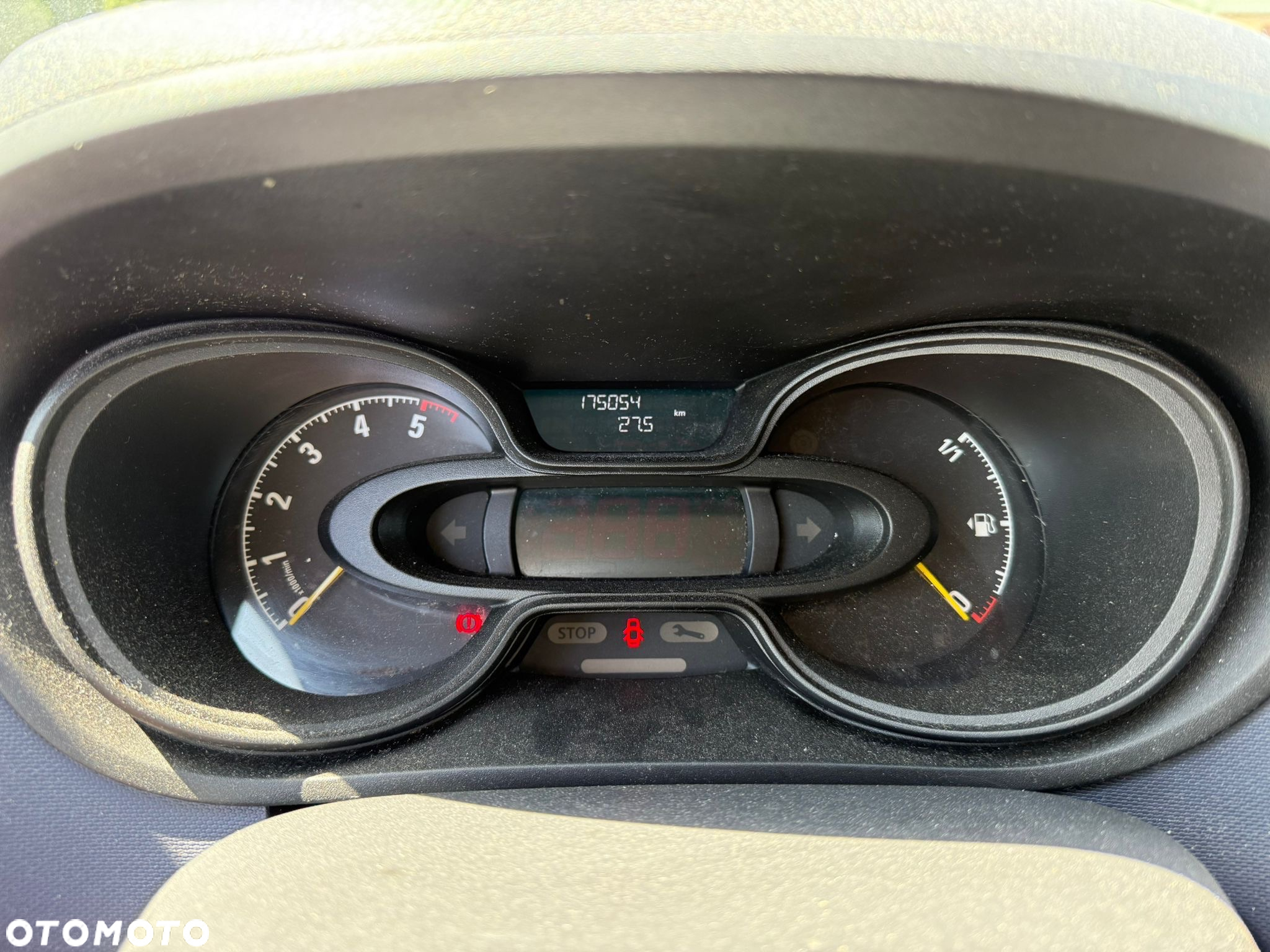 Opel Vivaro - 9