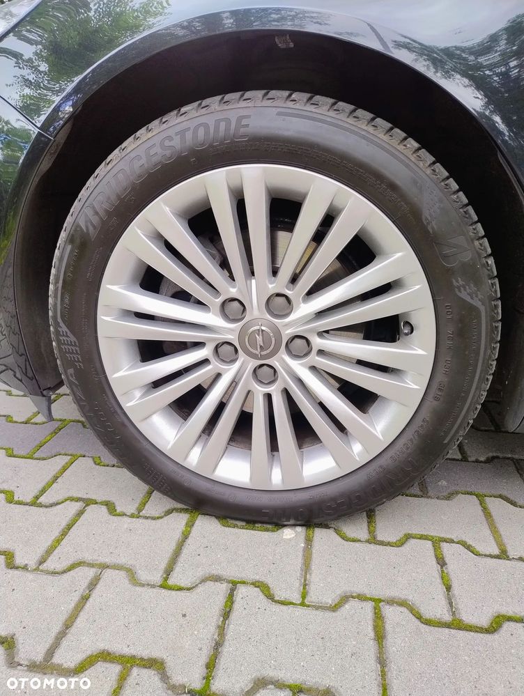 Opel Insignia - 21
