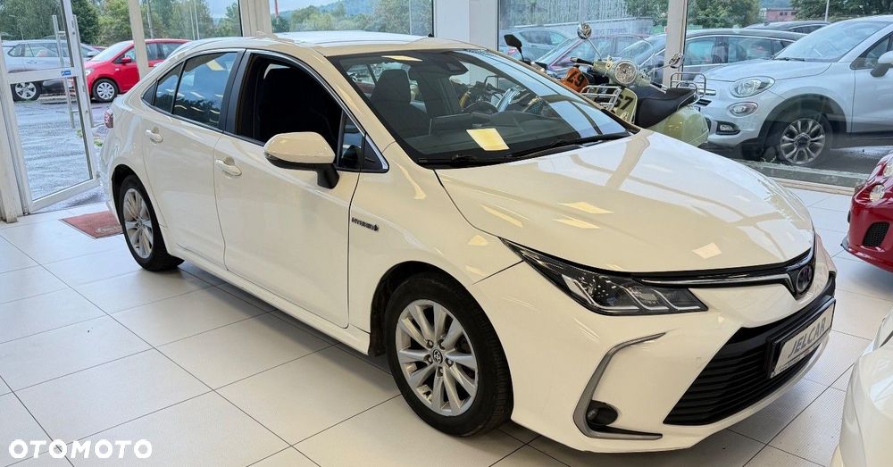 Toyota Corolla - 3