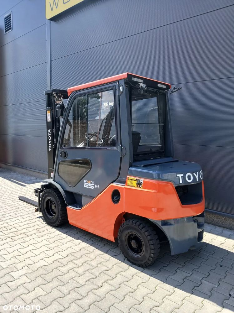 Toyota 52-8FDF25 - 5
