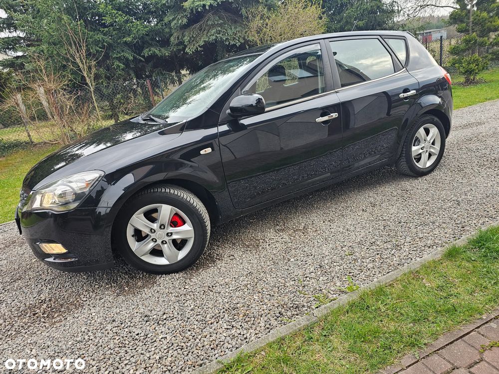 Kia Ceed 1.4 CVVT Attract - 20