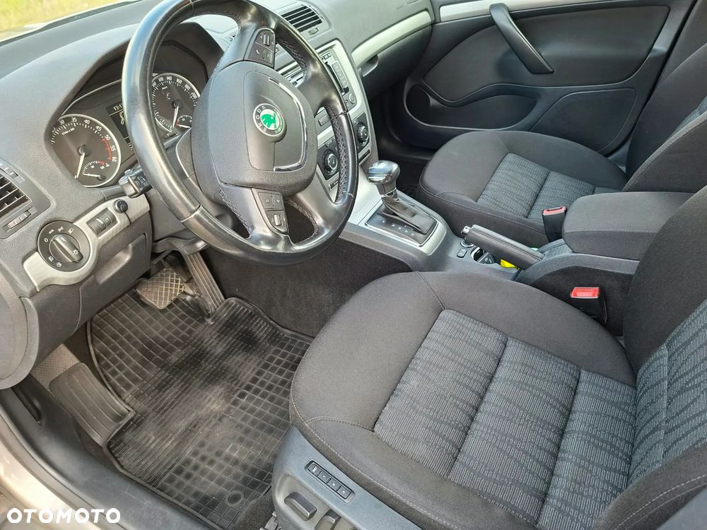 Skoda Octavia - 14