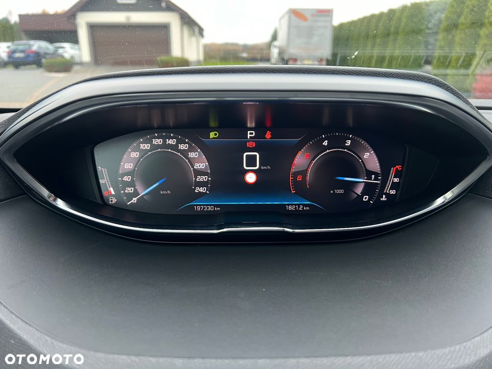 Peugeot 3008 1.5 BlueHDi GT Pack S&S EAT8 - 29