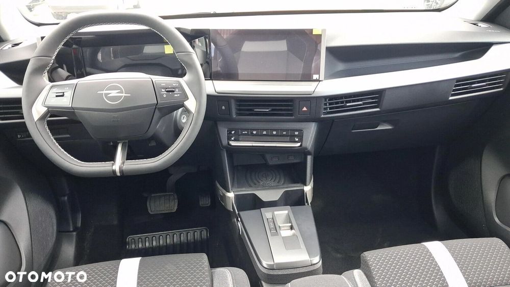 Opel Frontera - 12