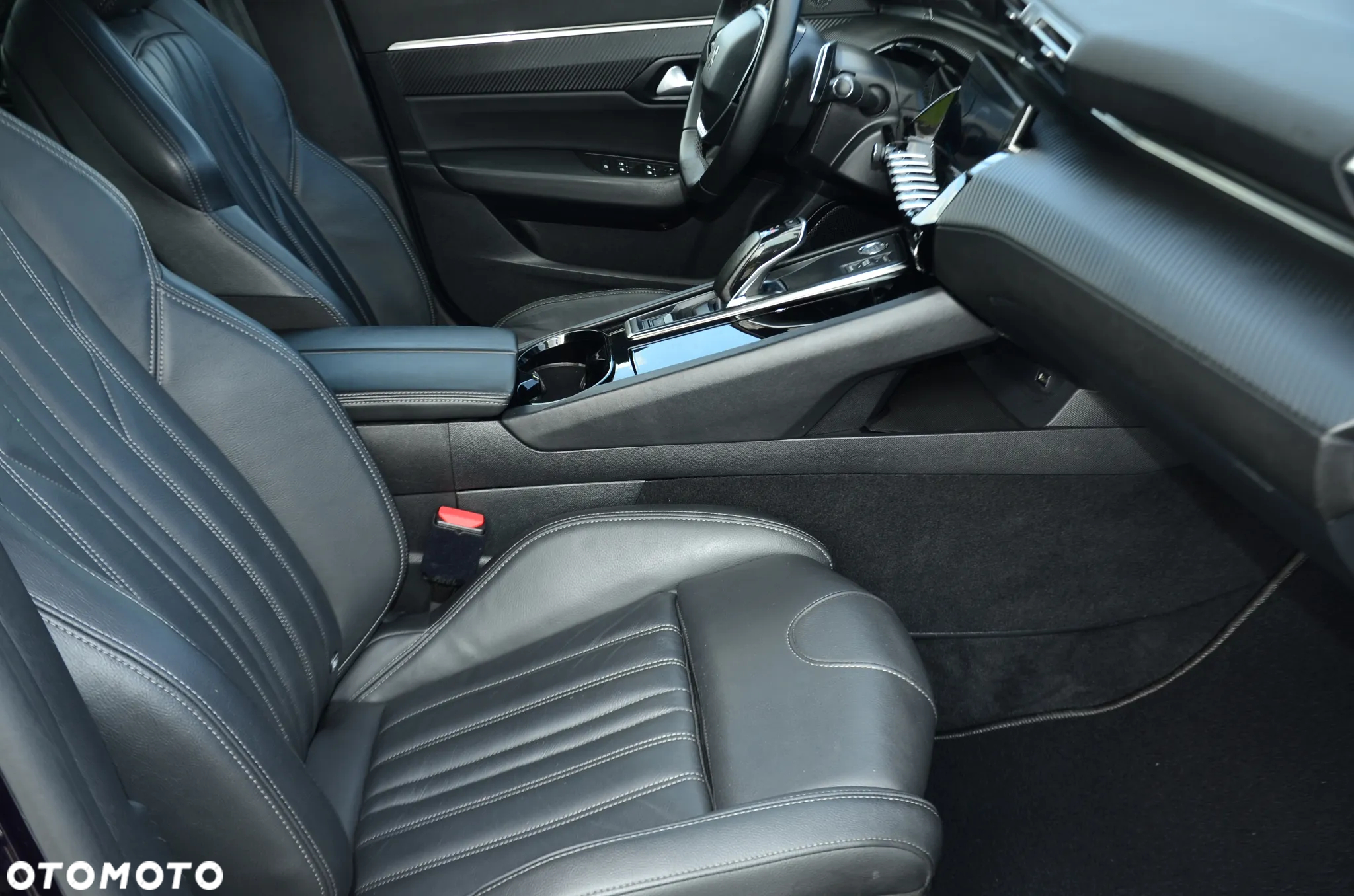 Peugeot 508 SW Plug-In Hybrid 225 e-EAT8 Allure Pack - 23
