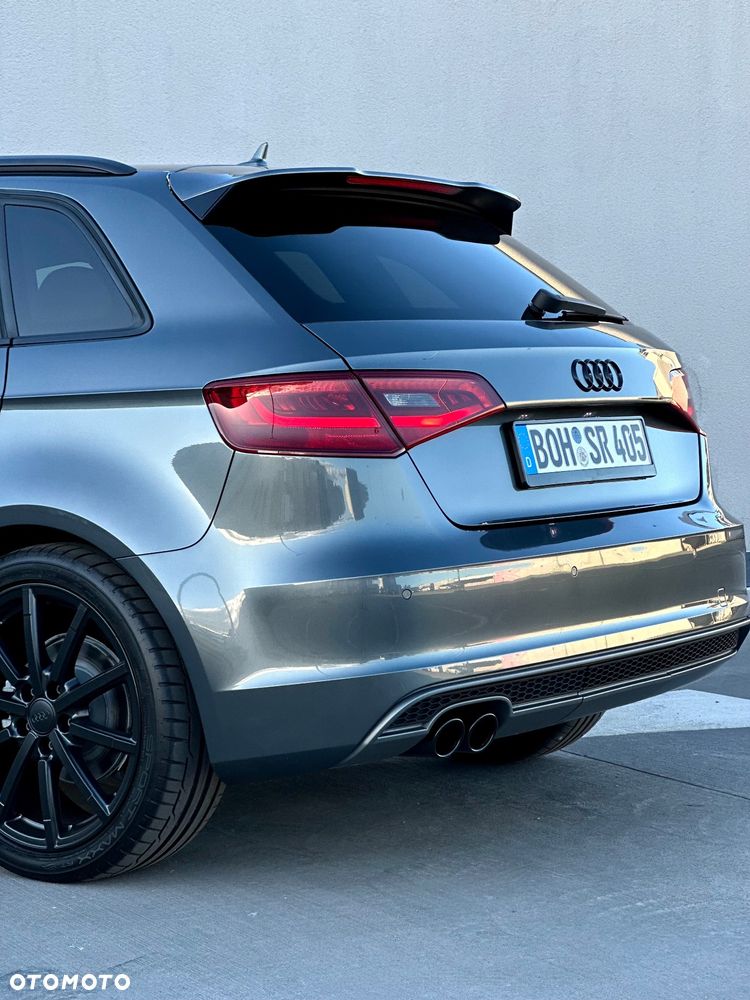 Audi A3 Sportback 2.0 TDI S tronic S line Sportpaket - 9