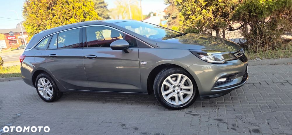 Opel Astra 1.6 D Start/Stop Automatik Dynamic - 21