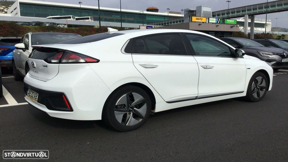 Hyundai Ioniq 1.6 GDI HEV - 4