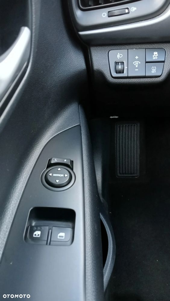 Kia Rio 1.2 Edition 7 - 17