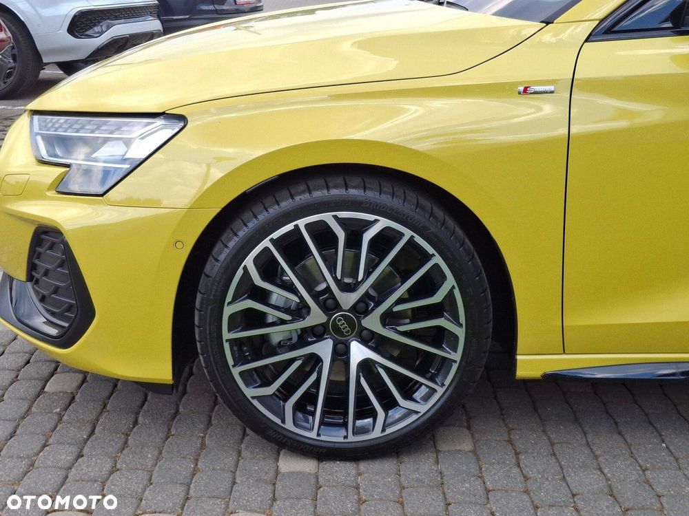 Audi A3 Sportback - 3
