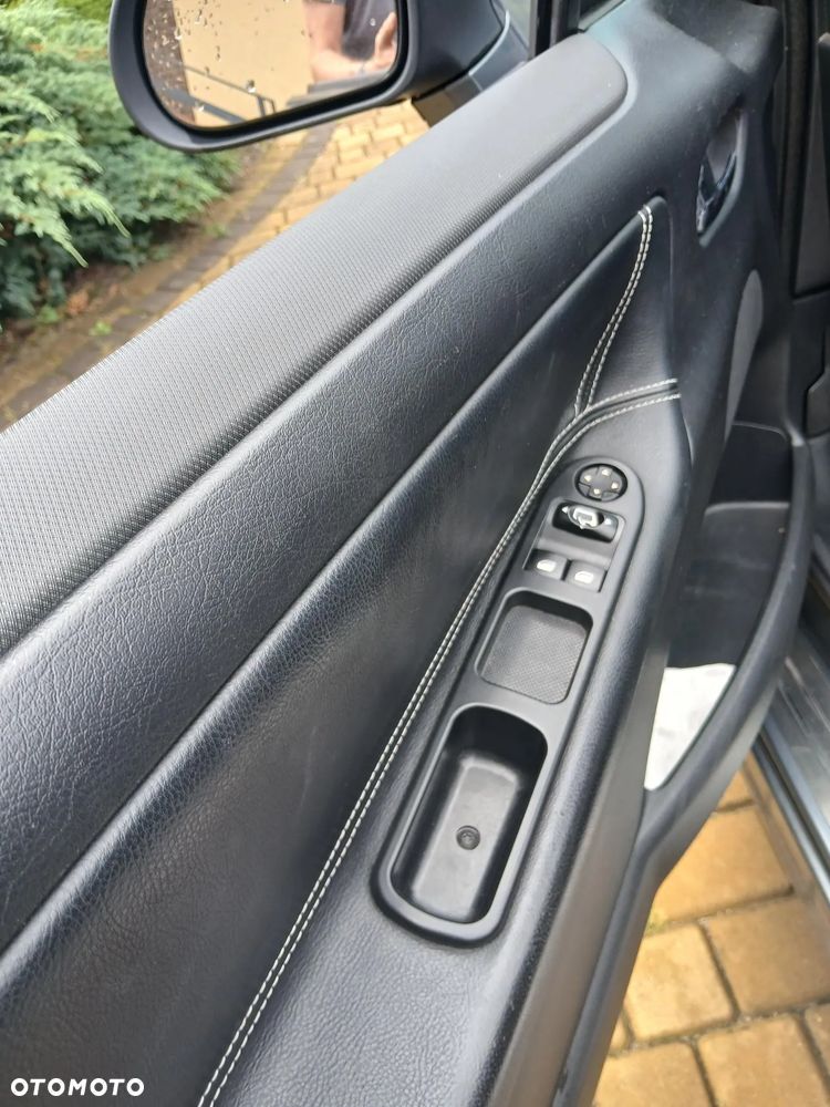Peugeot 207 CC 120 Premium - 22