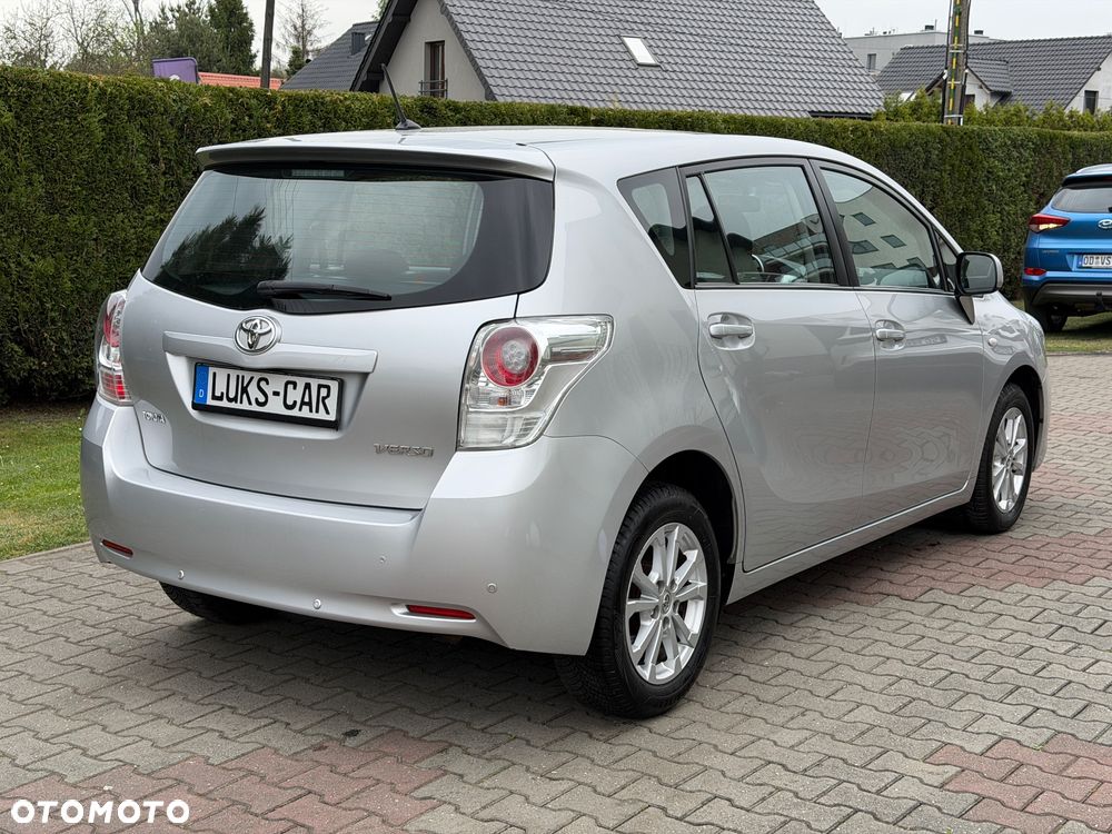 Toyota Verso 1.8 Multidrive Edition - 39