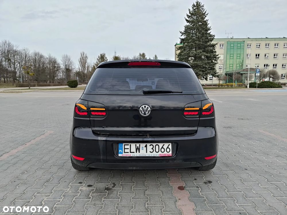 Volkswagen Golf 1.6 Comfortline - 6