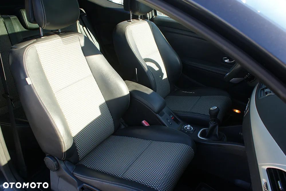 Renault Megane - 12
