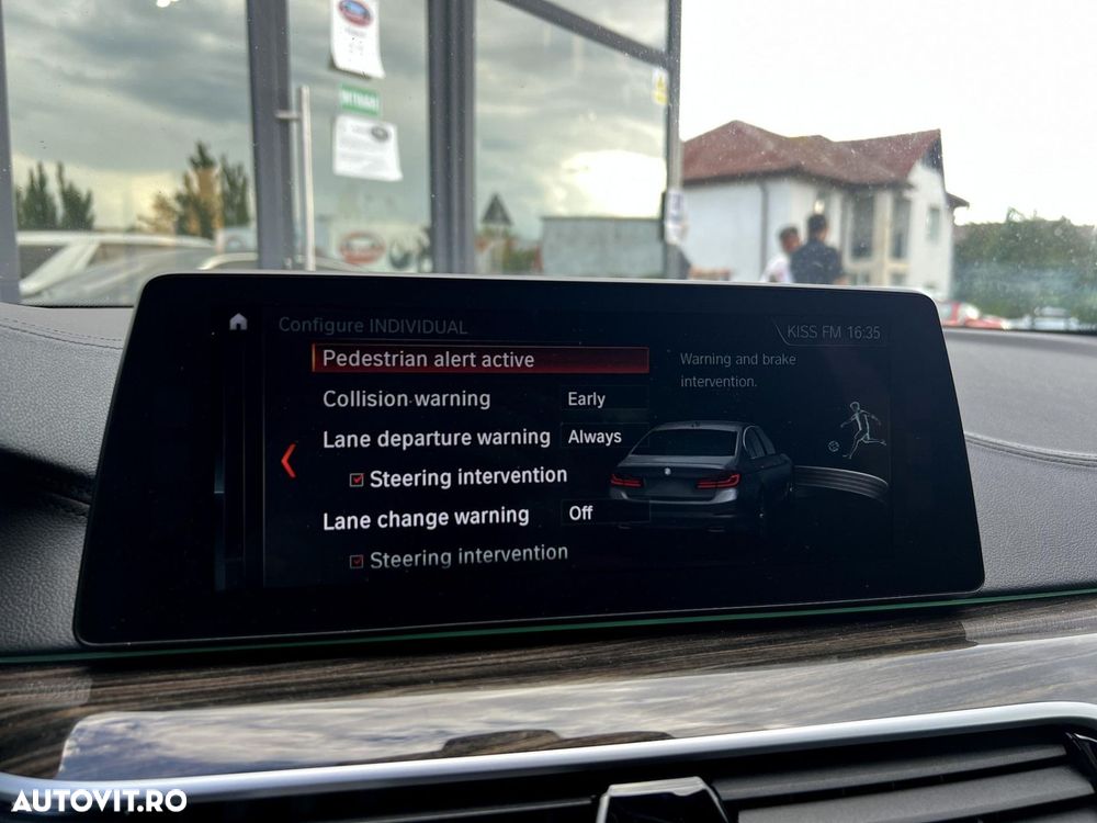 BMW Seria 5 530e AT PHEV - 38