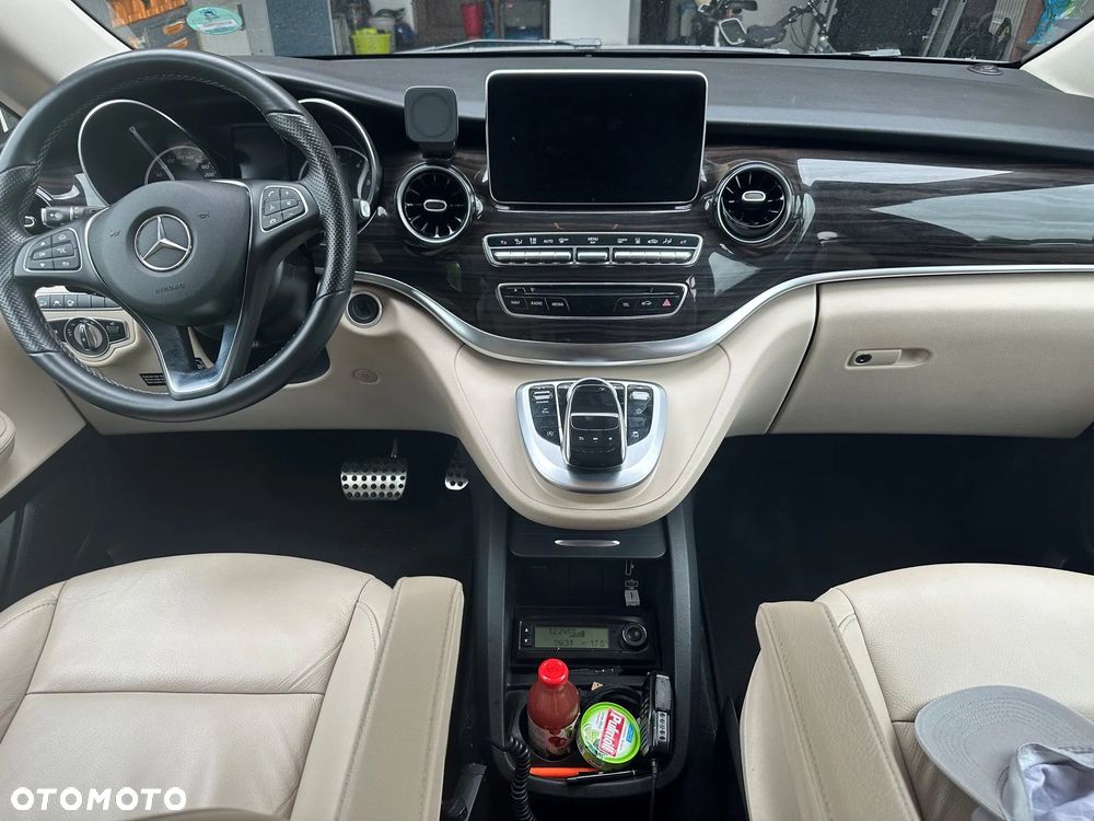 Mercedes-Benz Klasa V 300 d 9G-Tronic - 7