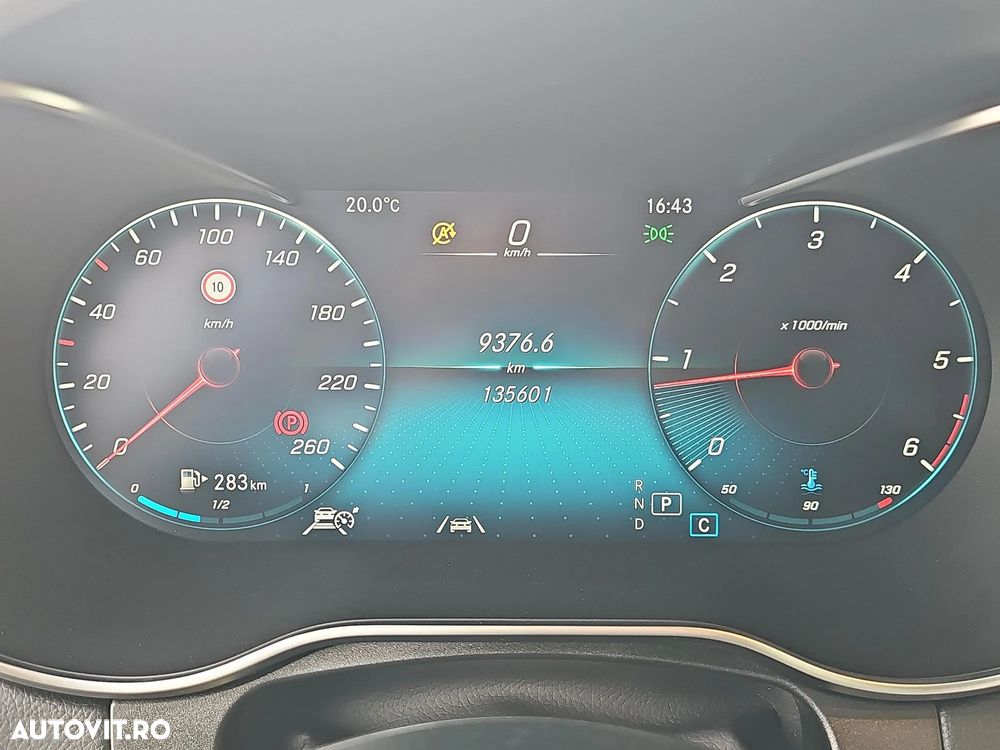 Mercedes-Benz GLC 300 d 4Matic 9G-TRONIC AMG Line - 10