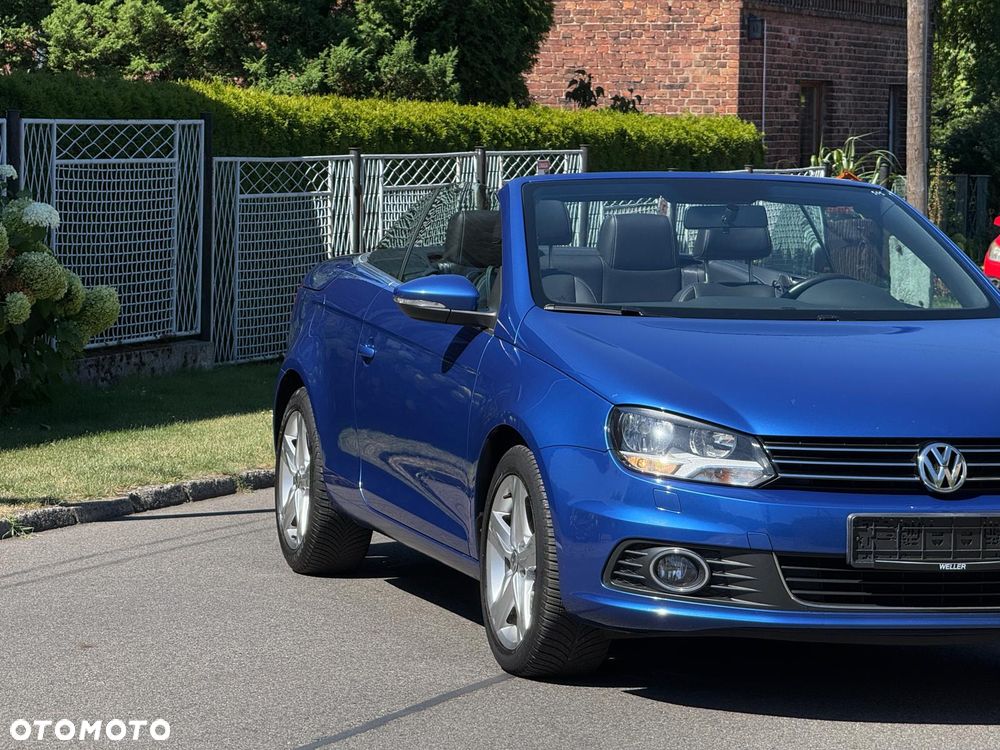 Volkswagen Eos 2.0 TDI DPF BlueMotion Technology Sport & Style - 2