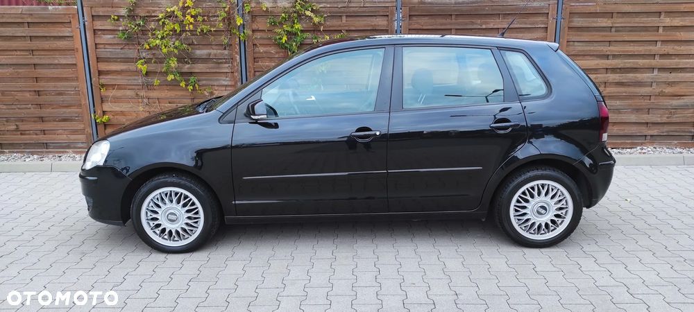 Volkswagen Polo 1.9 TDI DPF Tour Edition - 3