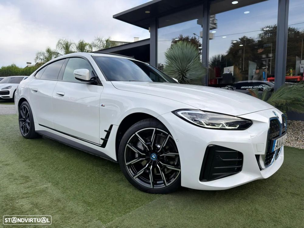 BMW i4 eDrive40 Pack Desportivo M - 8