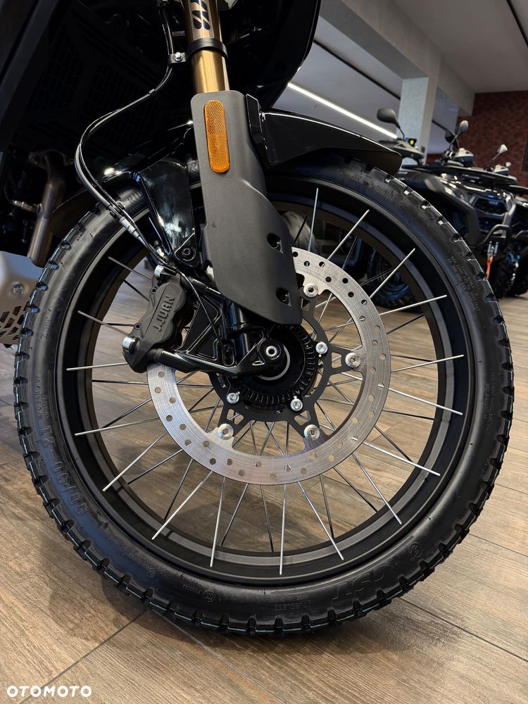 CFMoto 450MT - 9