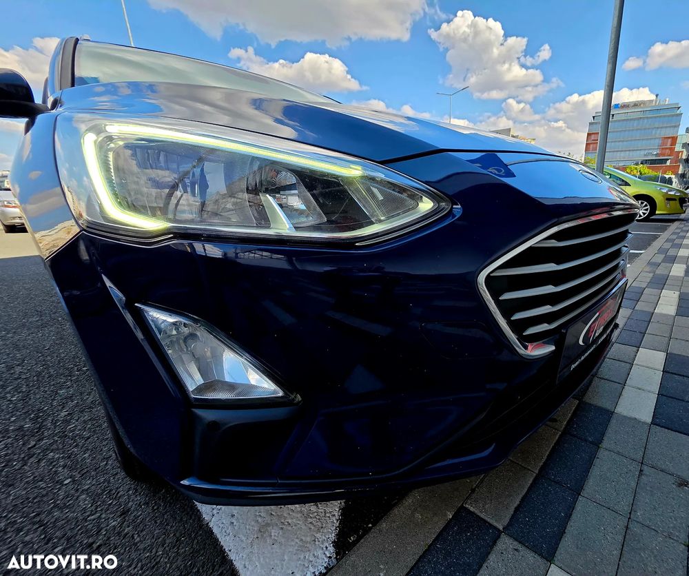 Ford Focus 1.5 EcoBlue Start-Stopp-System COOL&CONNECT DESIGN - 9