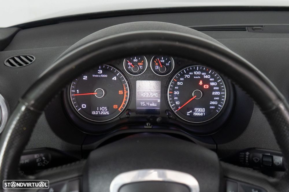 Audi A3 Cabrio 1.6 TDi Sport - 23