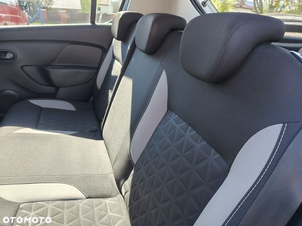 Dacia Sandero Stepway dCi 90 Ambiance - 26