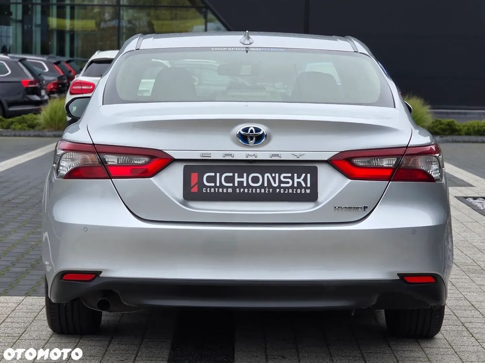 Toyota Camry 2.5 Hybrid Comfort CVT - 8