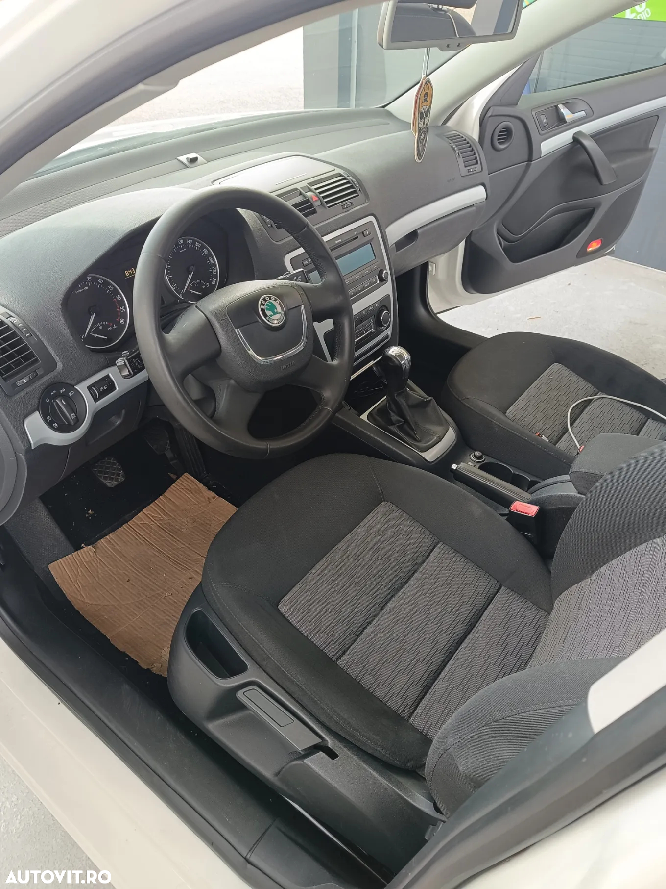 Skoda Octavia 1.6 TDI DPF Elegance Green tec - 10