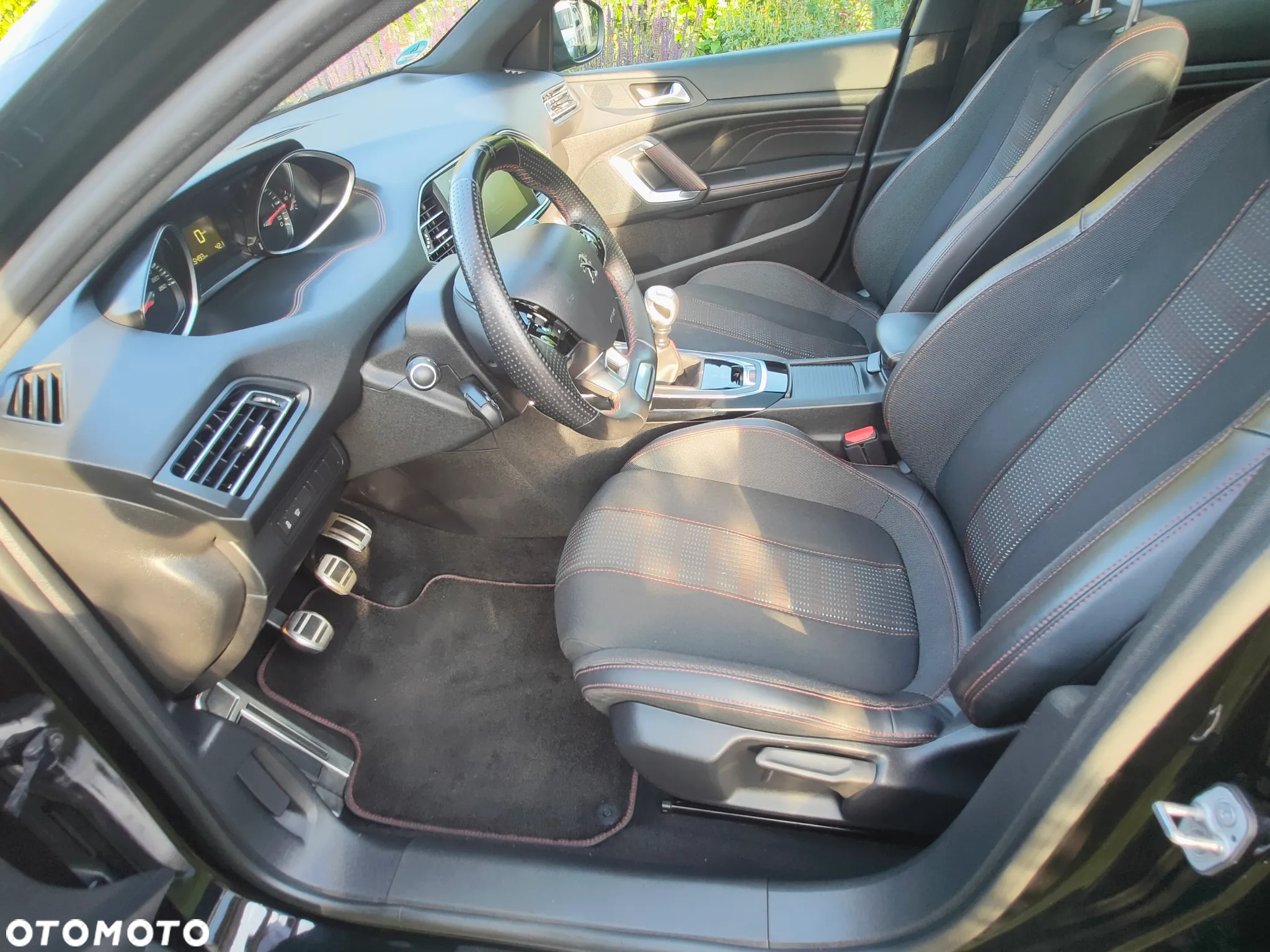 Peugeot 308 BlueHDi FAP 120 Stop&Start GT-Line Edition - 23