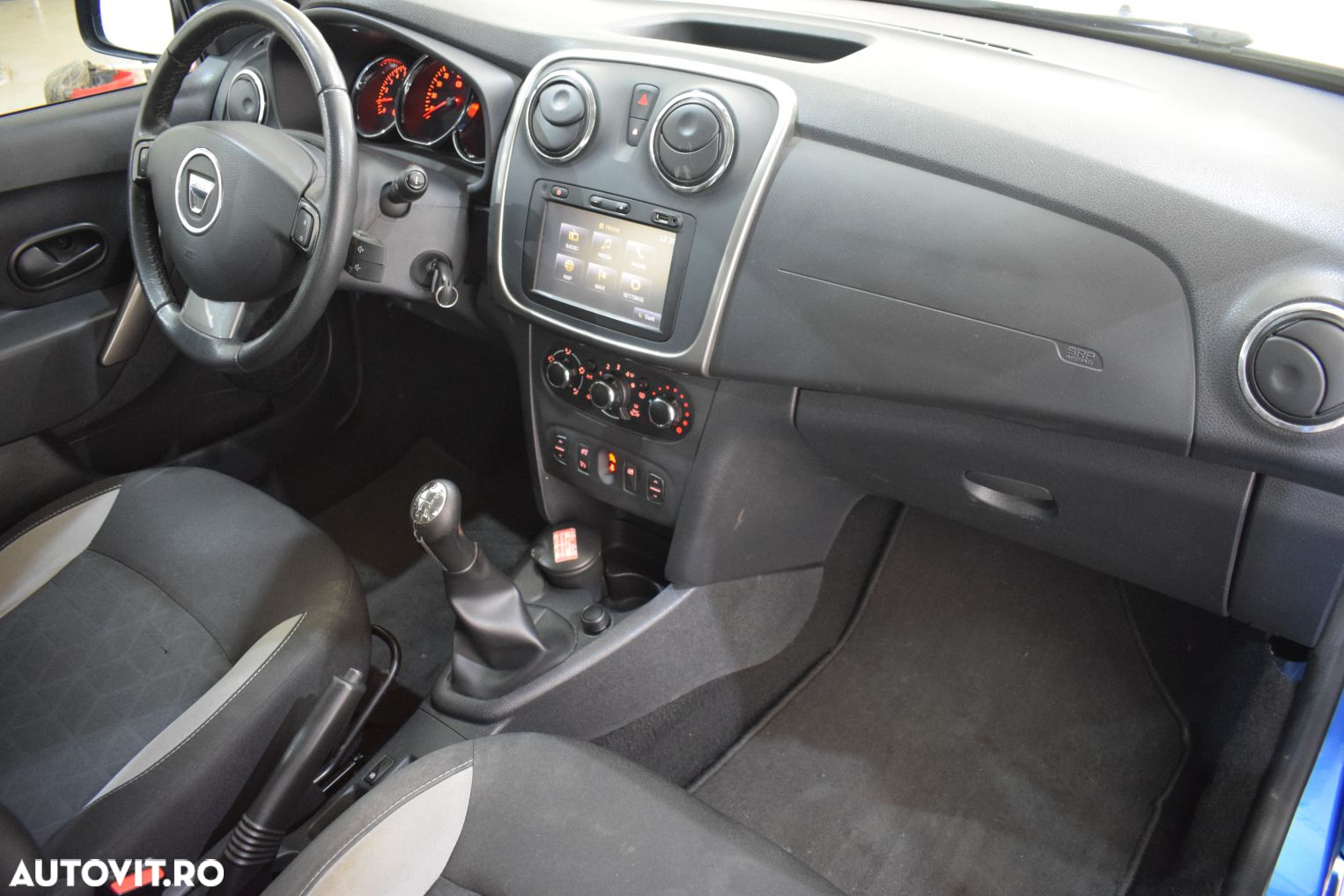 Dacia Sandero 0.9 TCe Laureate - 14