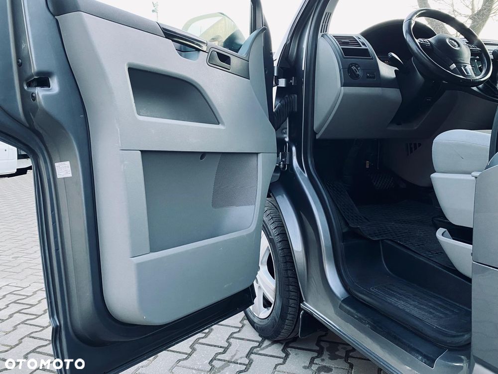 Volkswagen TRANSPORTER - 11