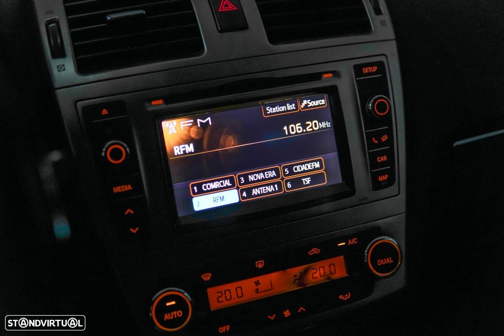 Toyota Avensis SW - 57