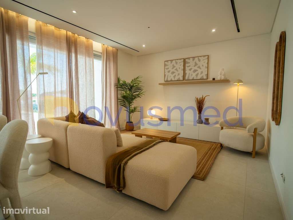 Moradia T3 com Piscina, próxima do Golf, das Praias de Vilamoura e ... - Grande imagem: 2/60