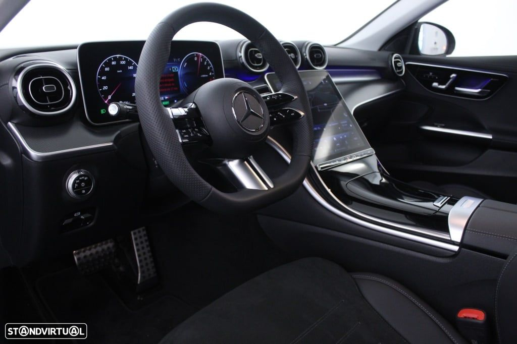 Mercedes-Benz C 300 de AMG Line - 21