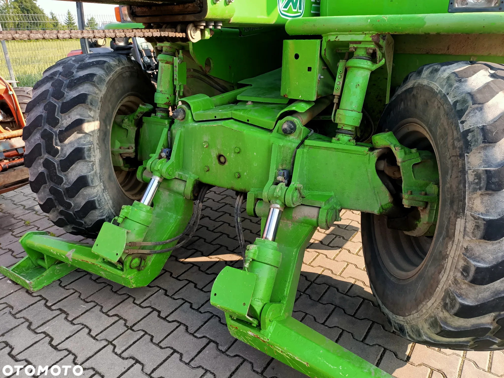 Merlo P40.16 - 25