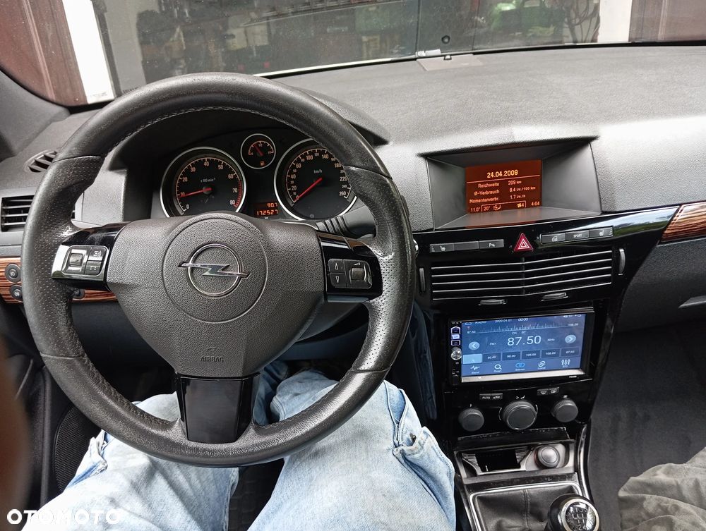 Opel Astra 1.8 Cosmo - 33