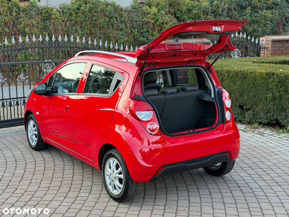 Chevrolet Spark 1.0 LS+ Design - 9