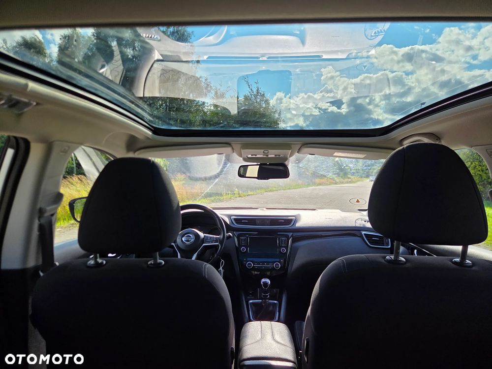 Nissan Qashqai 1.3 DIG-T N-Connecta - 22
