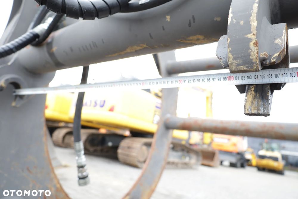 Chwytak do drewna do ładowarki Volvo L110 L120 2.4m3 80832 - 17