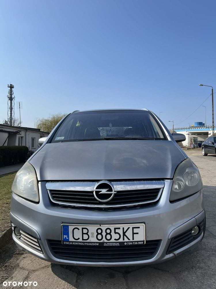 Opel Zafira 1.9 CDTI - 2